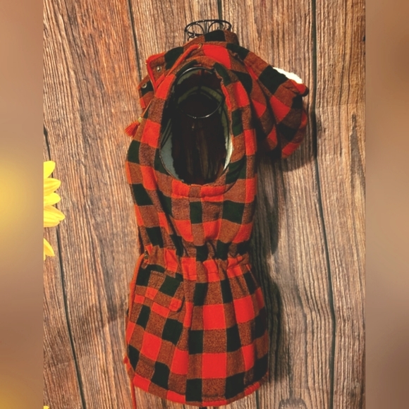 Sherpa Faux Fur Lined Flannel Hooded Vest - Picture 5 of 6